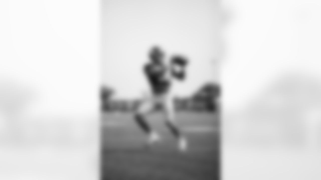 TE Evan Engram