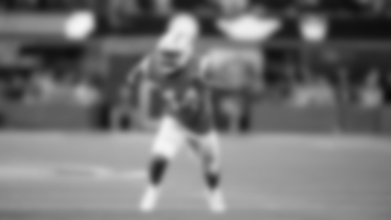 LB Kyzir White