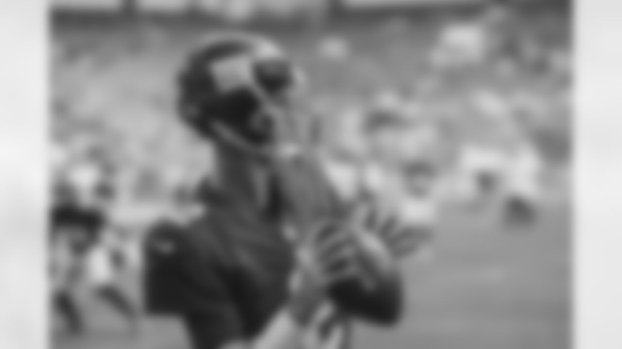 QB Mike Glennon