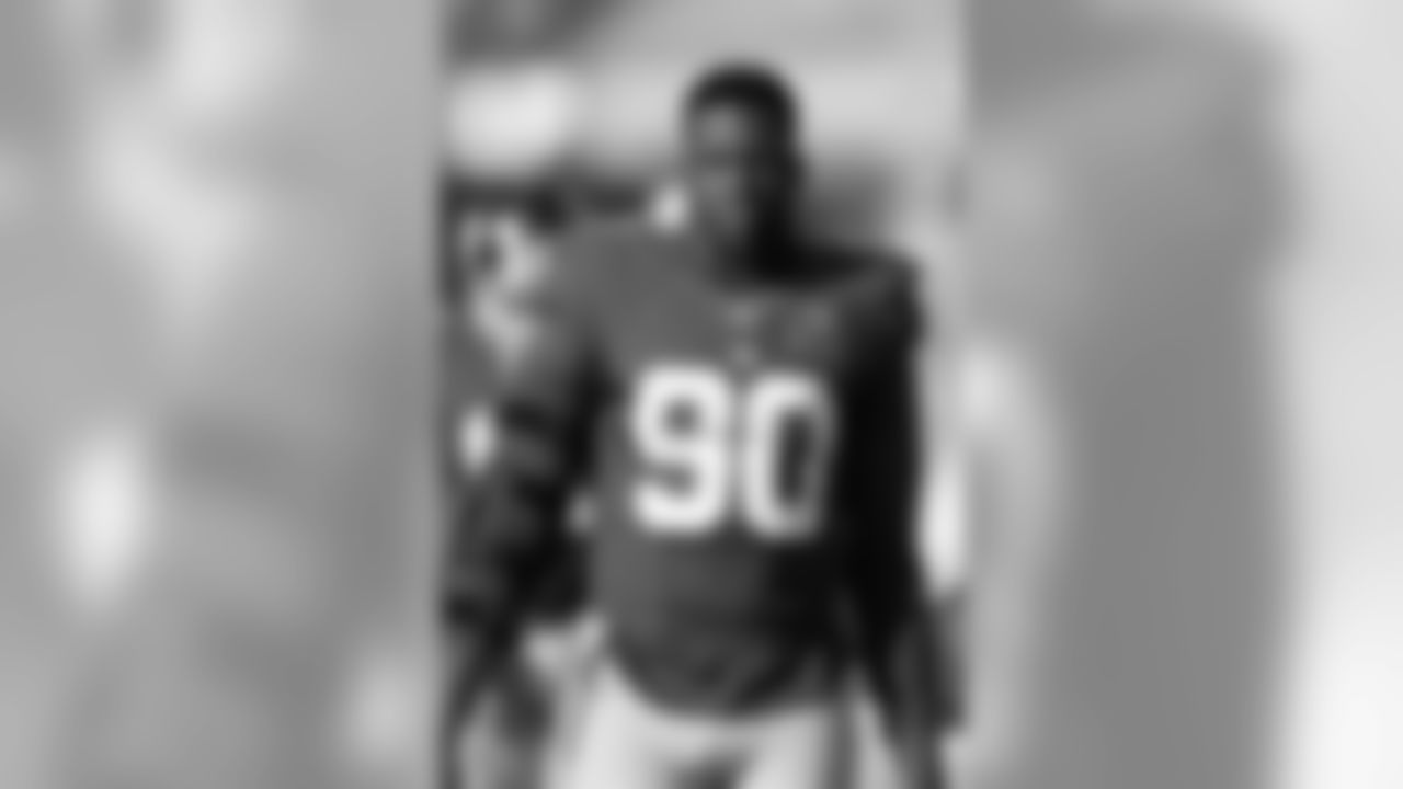 DE Jason Pierre-PaulPierre-Paul recorded his third straight multi-sack game with 2.5 on Sunday in addition to seven tackles and five quarterback hits.