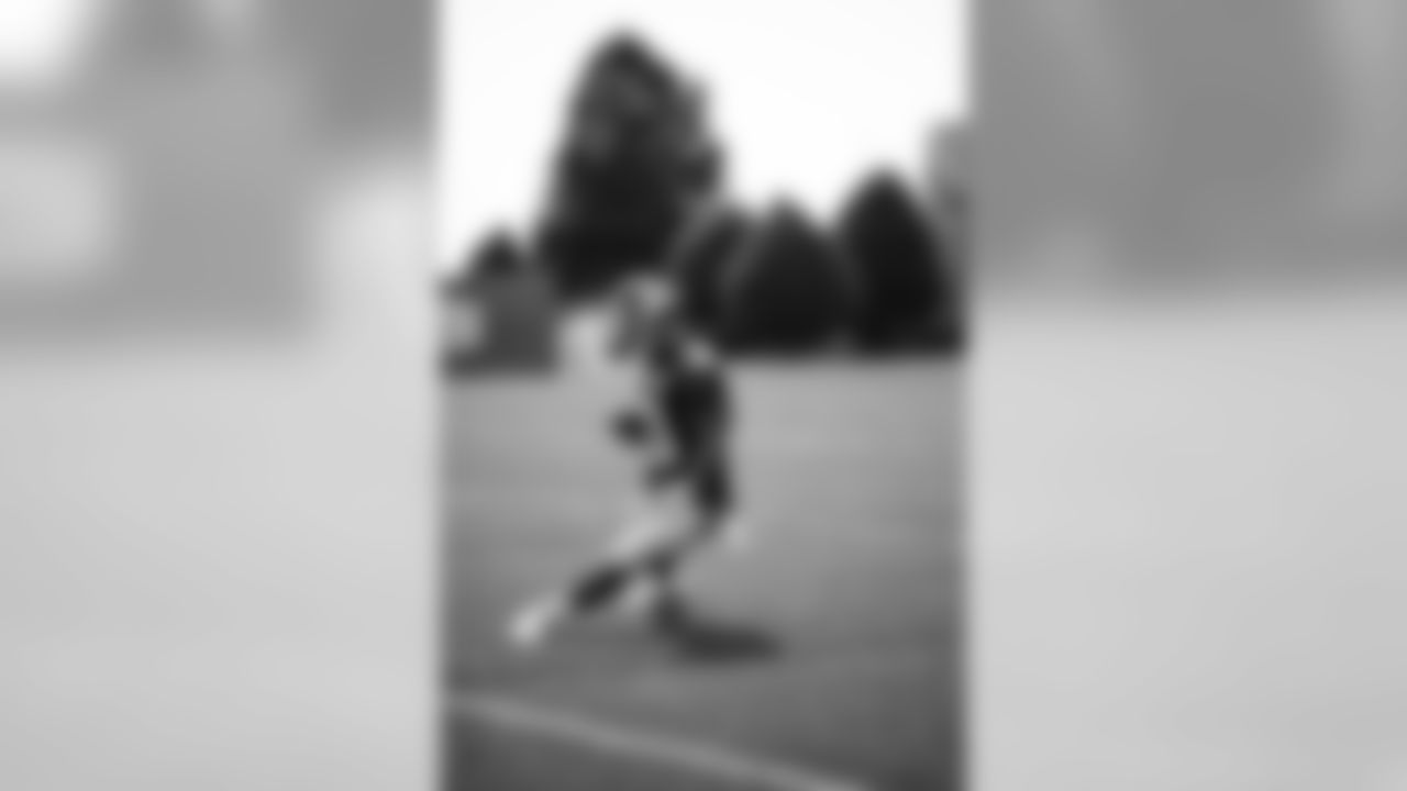 RB Dion Lewis