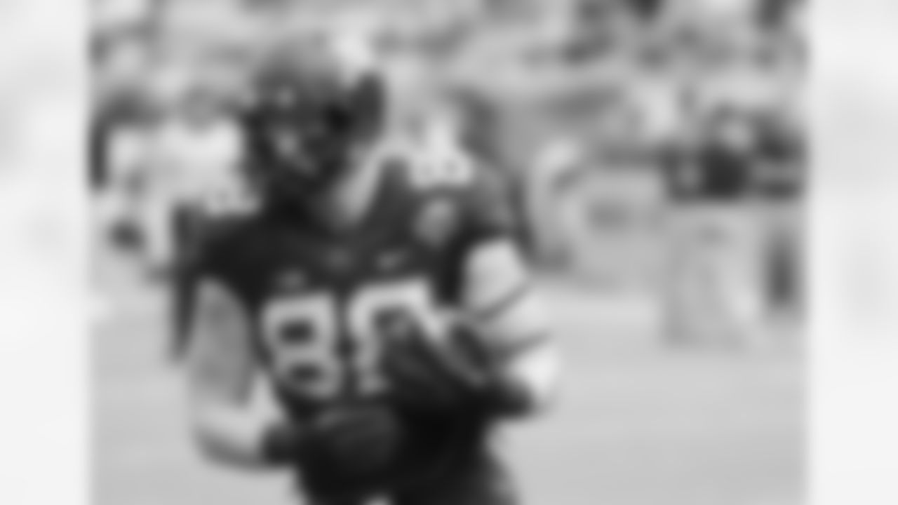 Baltimore Ravens (trade): TE Maxx Williams
