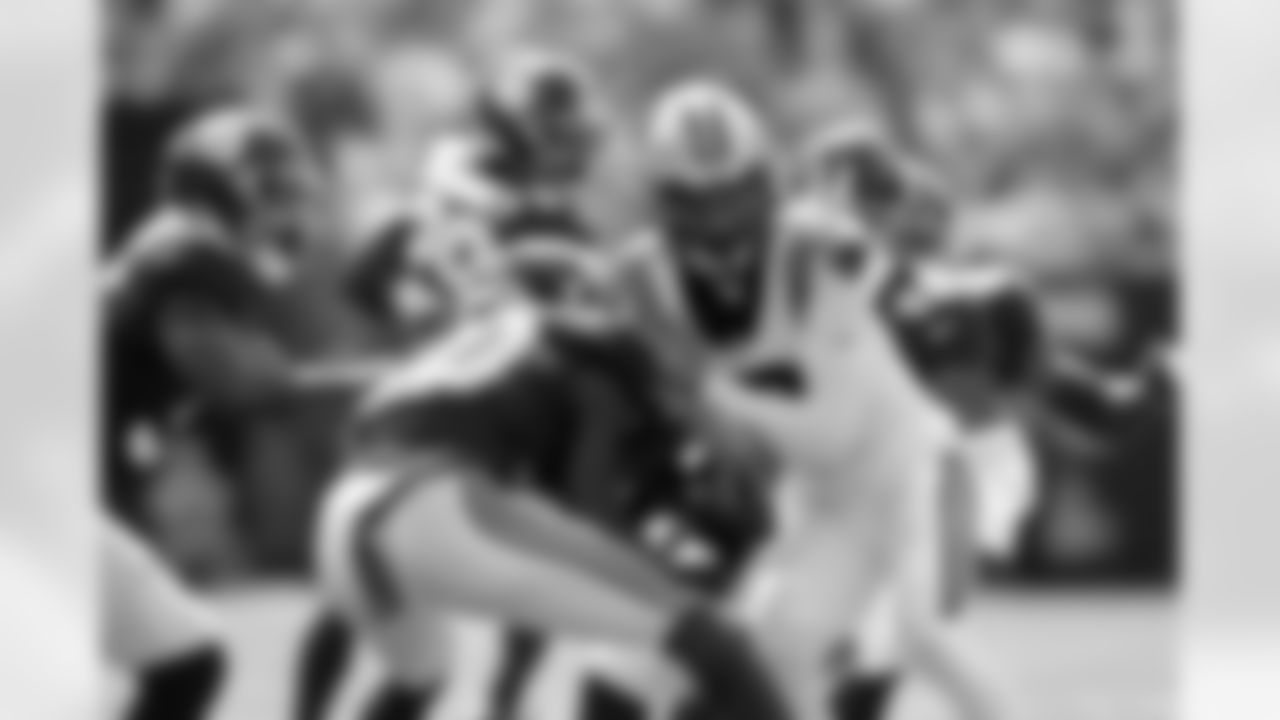 Darnay Holmes (30)