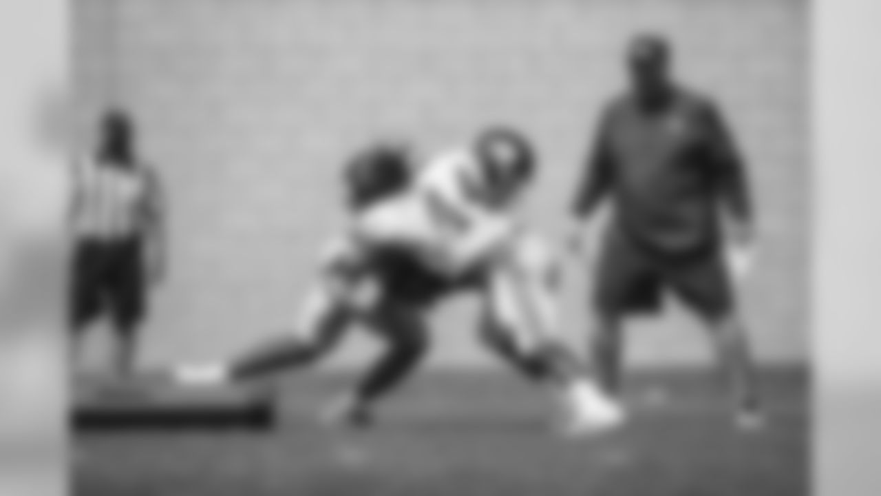 OLB Markus Golden