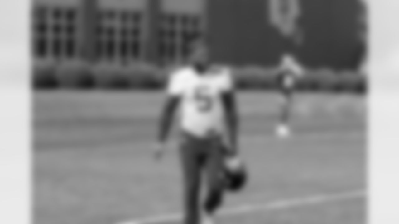 Kayvon Thibodeaux (5)