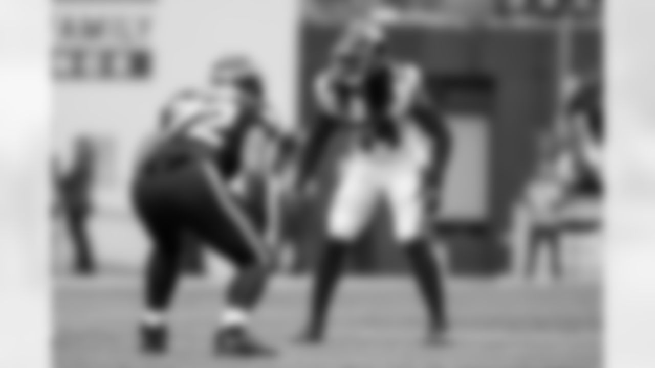 Jaylon Smith (54)