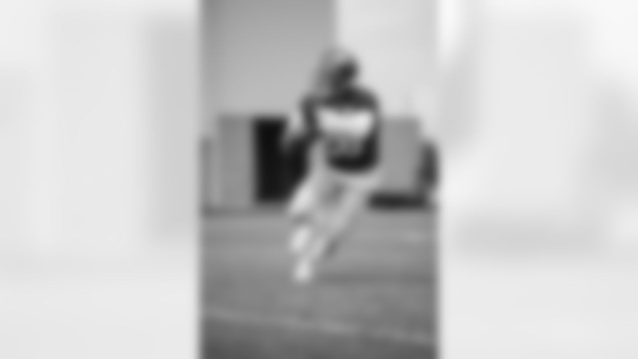 Saquon Barkley (26)