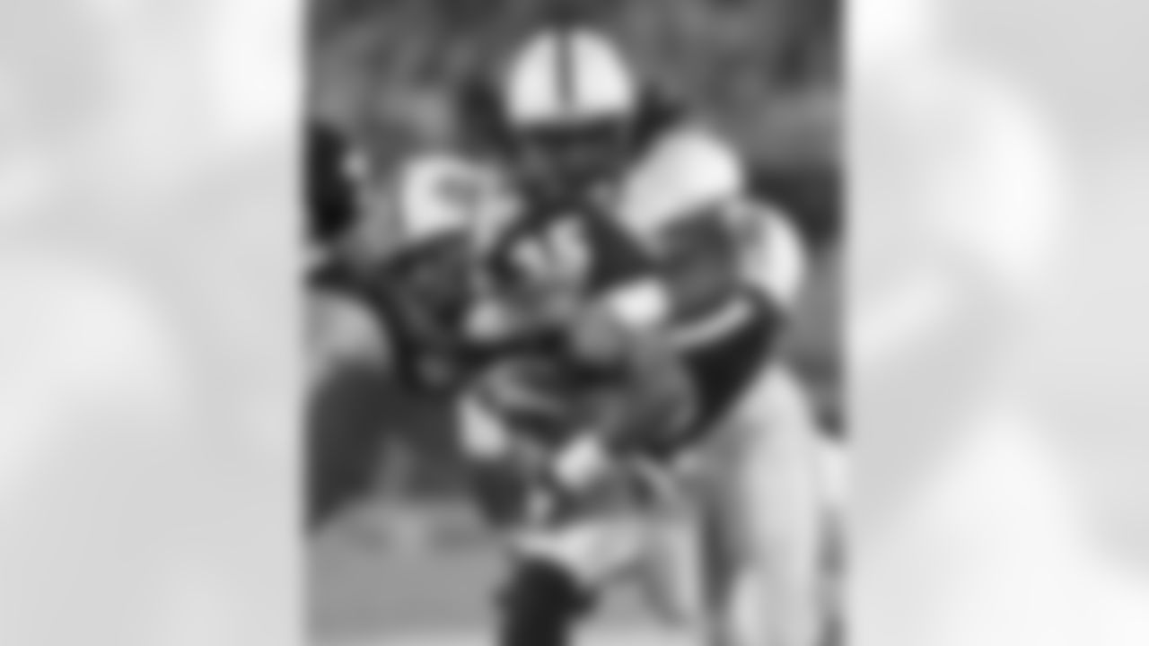 LB Terrell Manning, NC State