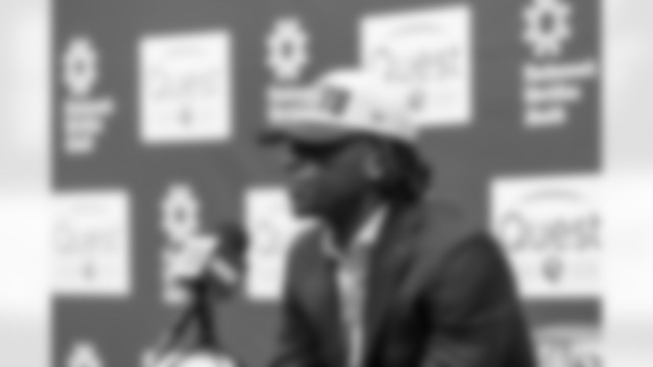 CB Deonte Banks