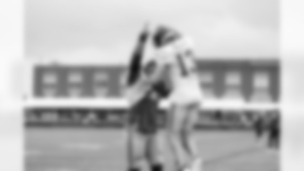 WR David Sills V (13), T Korey Cunningham (70)