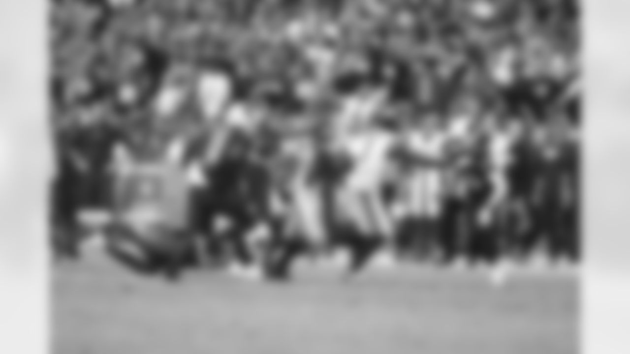 RB Saquon Barkley (26)