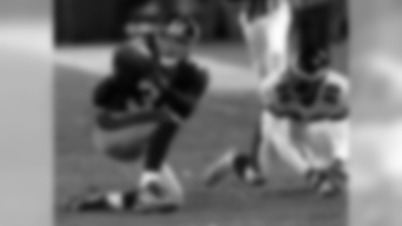CB Jason Sehorn, 1994 (AP Photo/Beth A. Keiser)