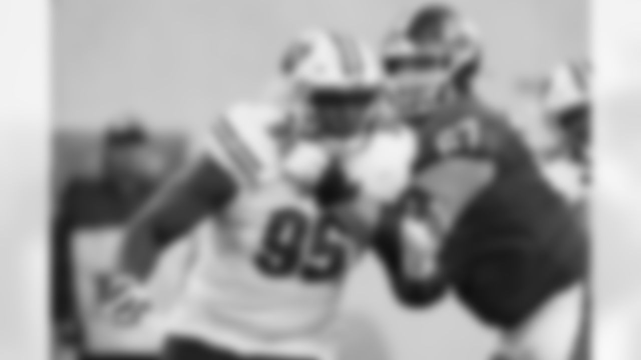 No. 40 Keeanu Benton, DT, Wisconsin