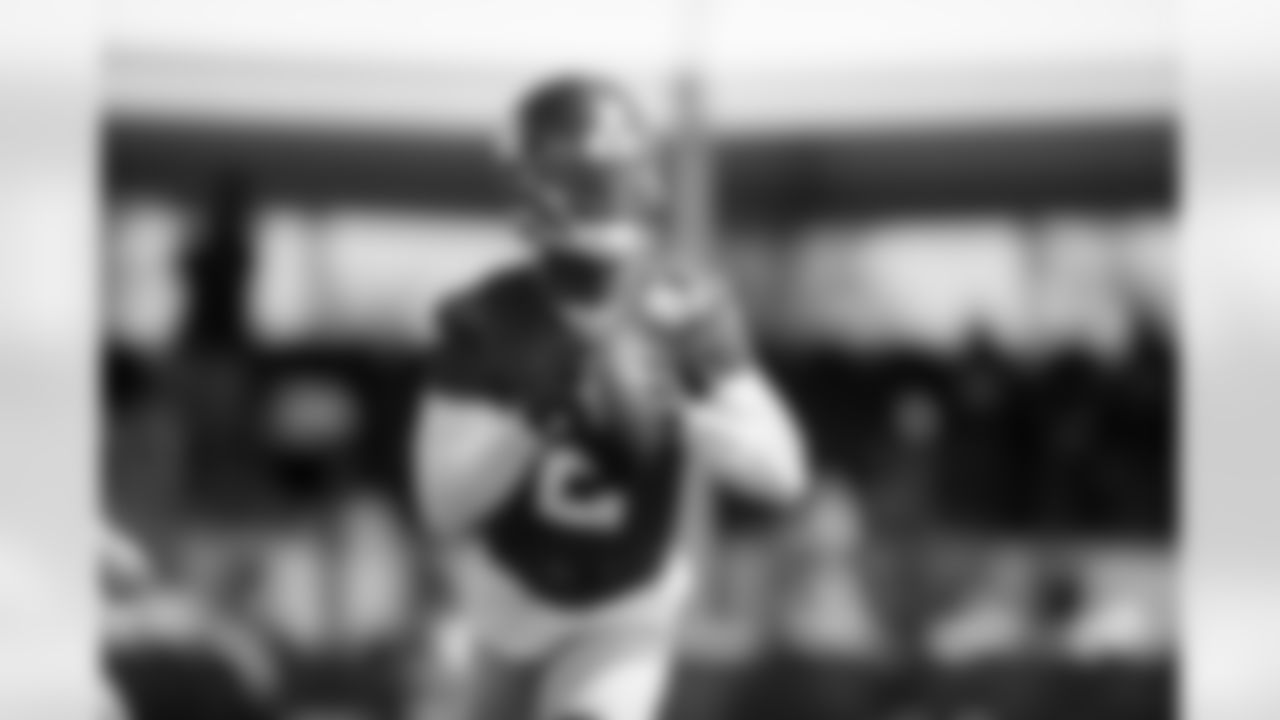 QB Tyrod Taylor (2)