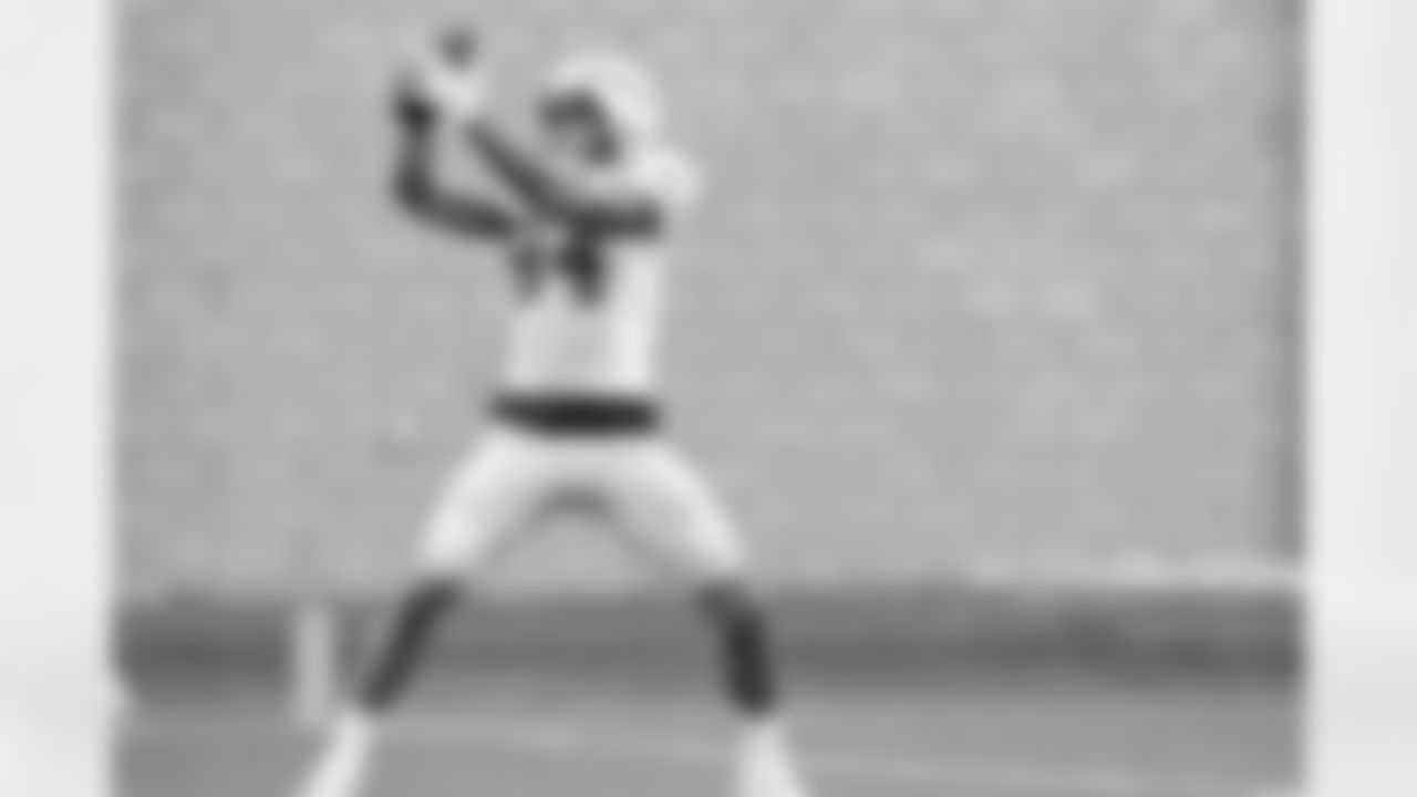 TE Tyree Jackson (84)