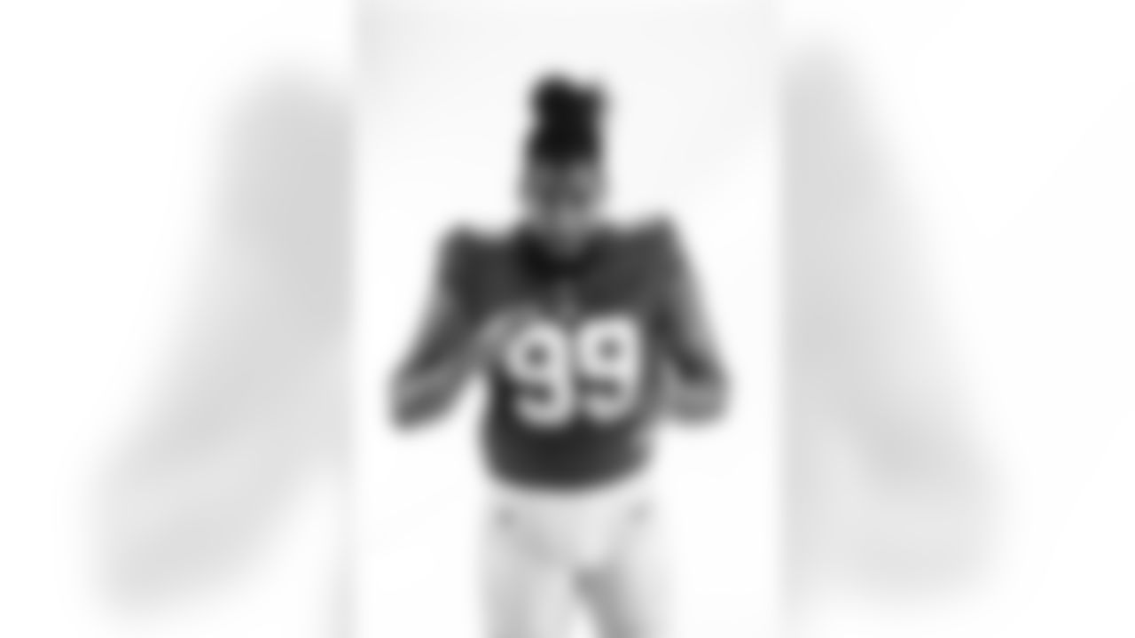 DL Leonard Williams (99)