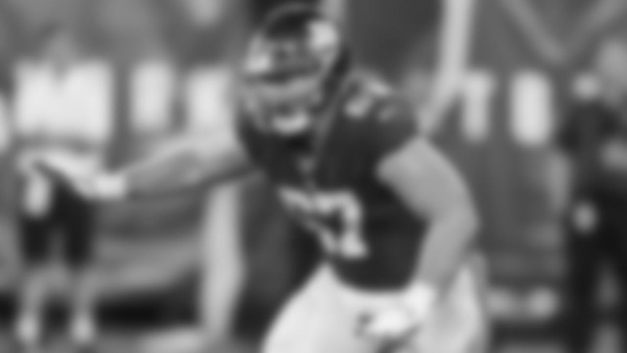 OL Evan Brown