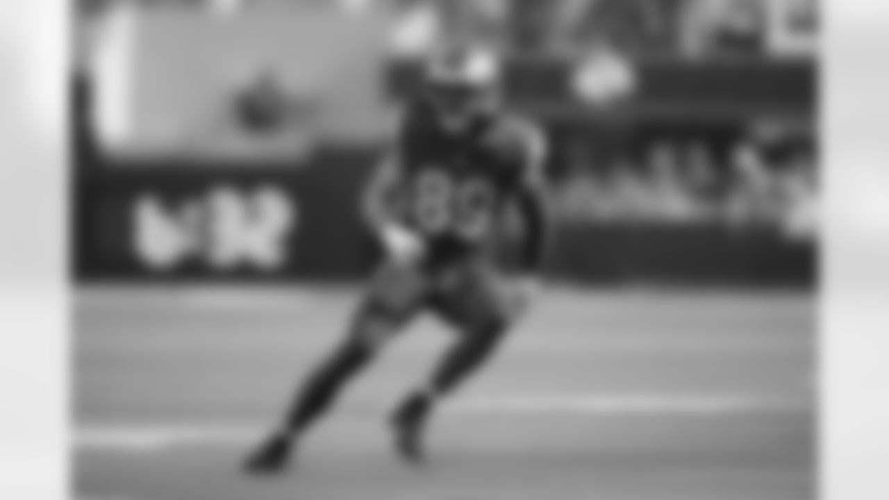TE Tyler Higbee