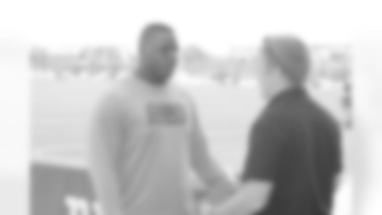 DT Jay Bromley
