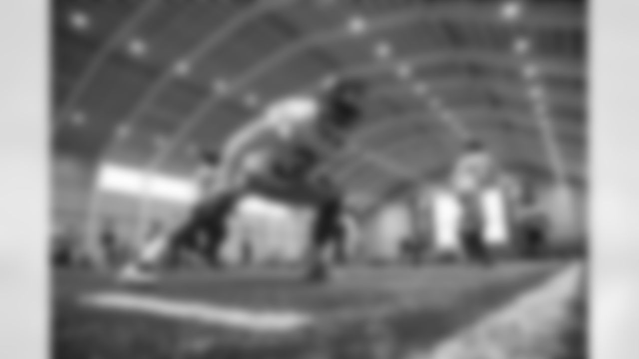 E_18_1213_GiantsPractice003