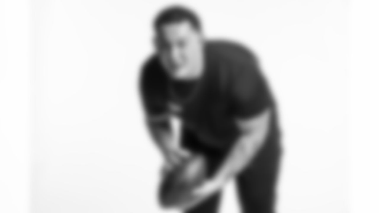 Michigan offensive lineman Jalen Mayfield poses for a portrait Saturday March 13, 2021 in Pensacola, FL. (Todd Rosenberg via AP)