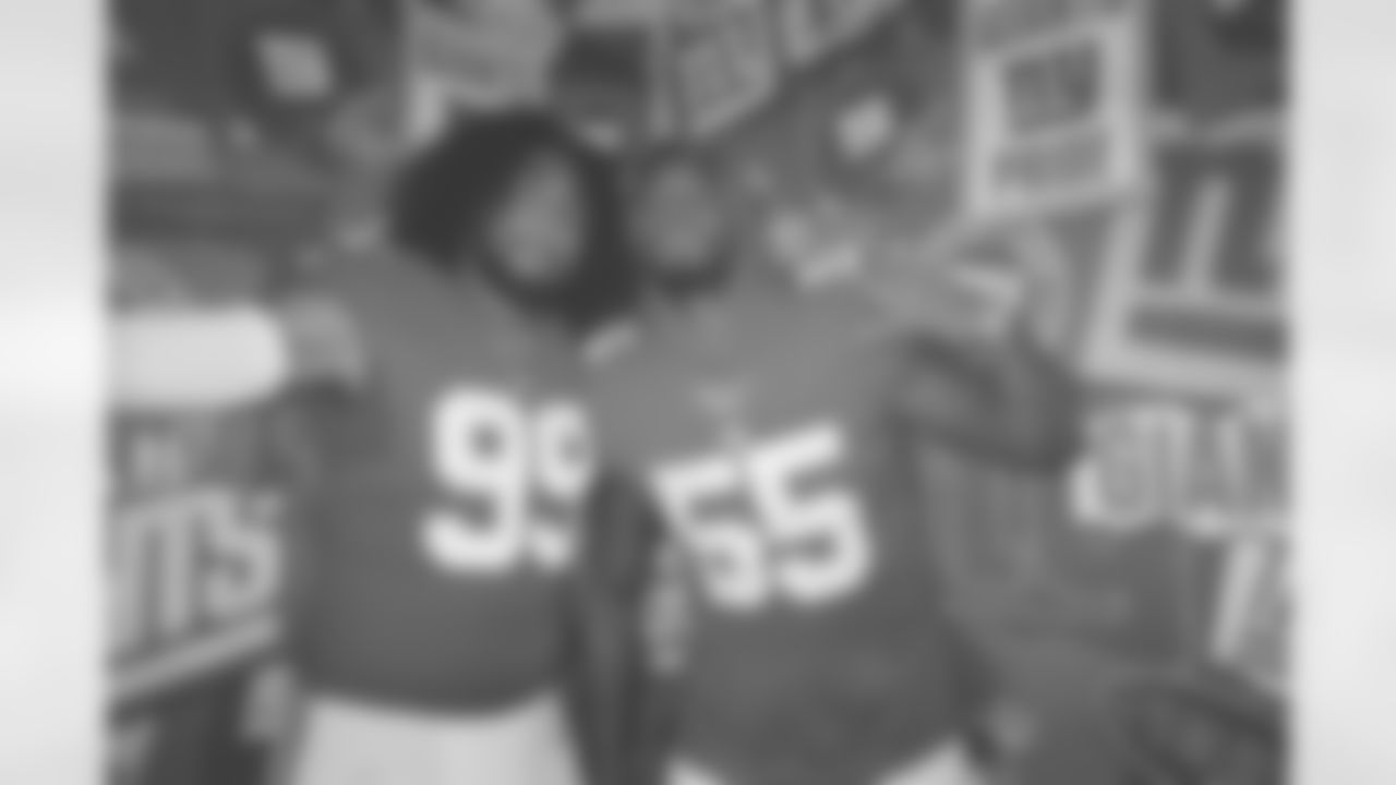 DL Leonard Williams (99), LB Jihad Ward (55)