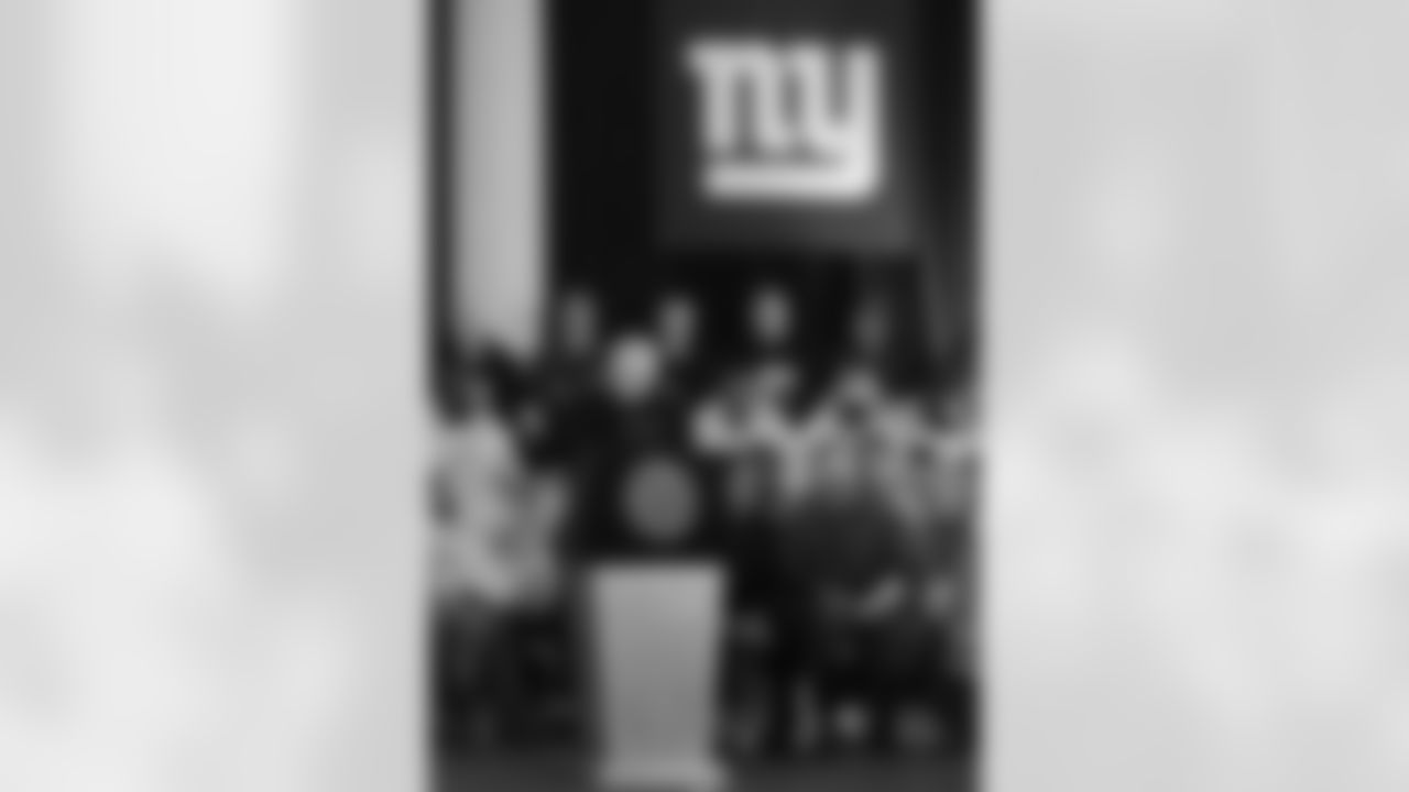 New York Giants head coach Tom Coughlin addresses fans during a ceremony honoring the team Tuesday, Feb. 5, 2008 at City Hall in New York. The Giants beat the New England Patriots 17-14 in Super Bowl XLII on Sunday. (AP Photo/Julie Jacobson)