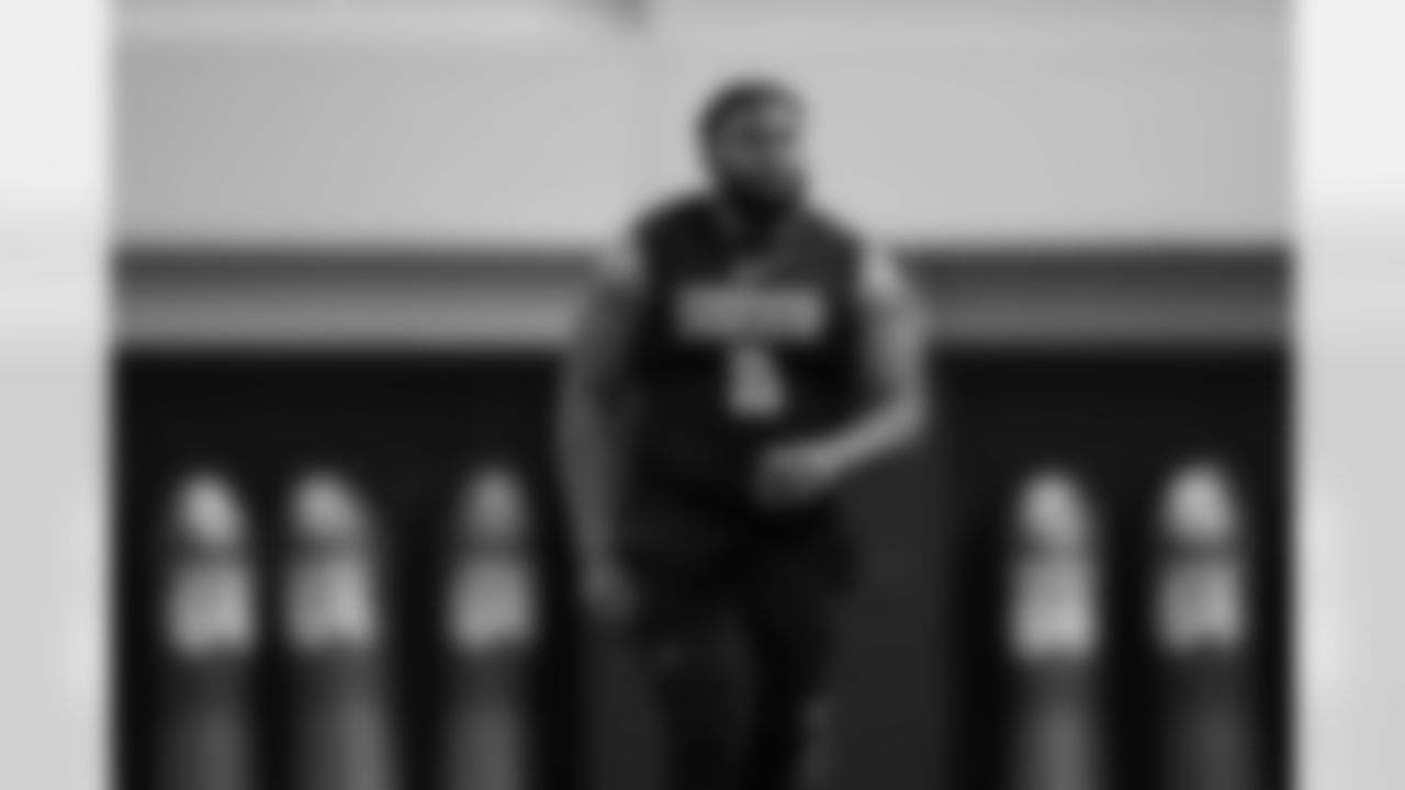 Jamaree Salyer runs football drills during Georgia's Pro Day on Wednesday, March 16, 2022, in Athens, Ga. (AP Photo/Brynn Anderson)