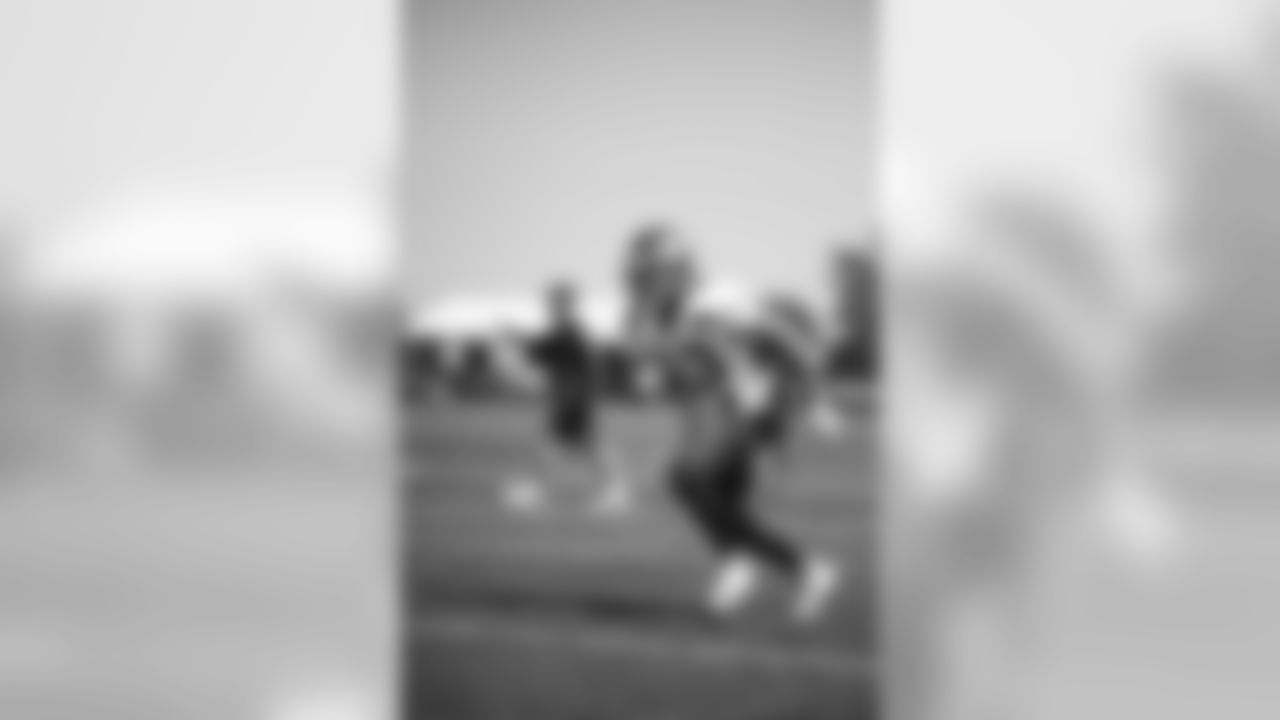 DB Nate Ebner