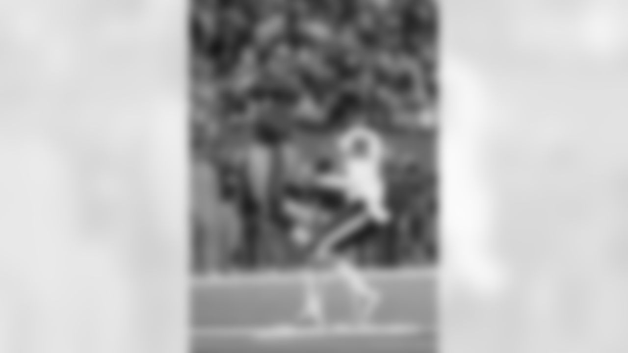 CB Terrell Thomas, 6-0, 207, Age: 24, College: Nebraska