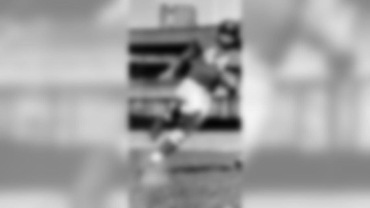 OE Kyle Rote, 1951, 1st overall, SMUCareer (1951-1961): Rote remains second in franchise history with 48 touchdown catches and was a four-time Pro Bowl selection.