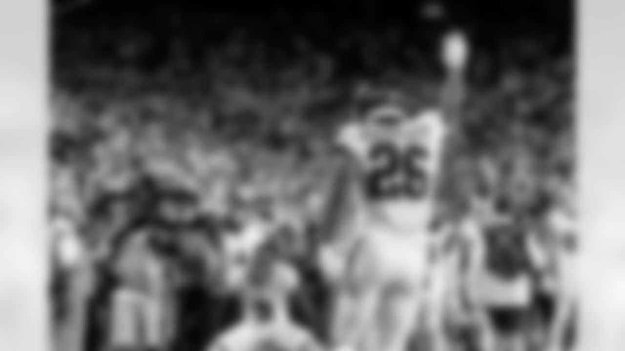 Saquon Barkley (26)