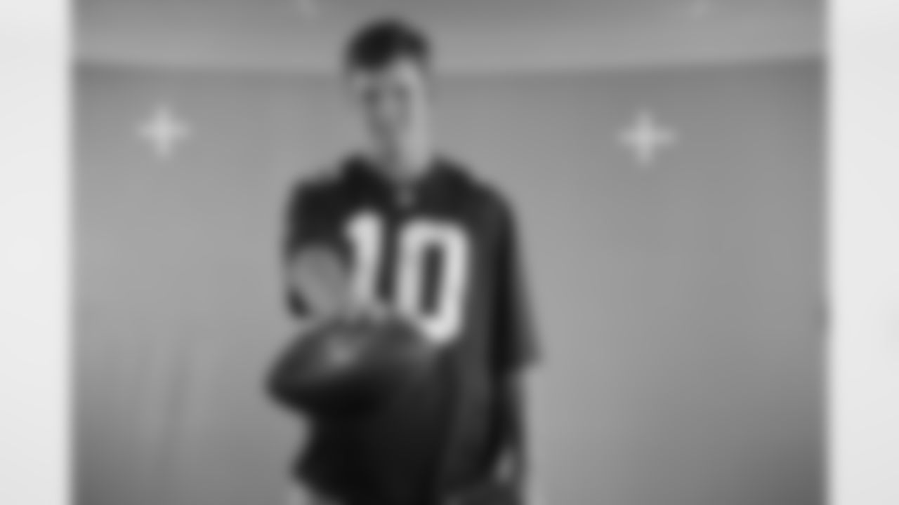 QB Eli Manning