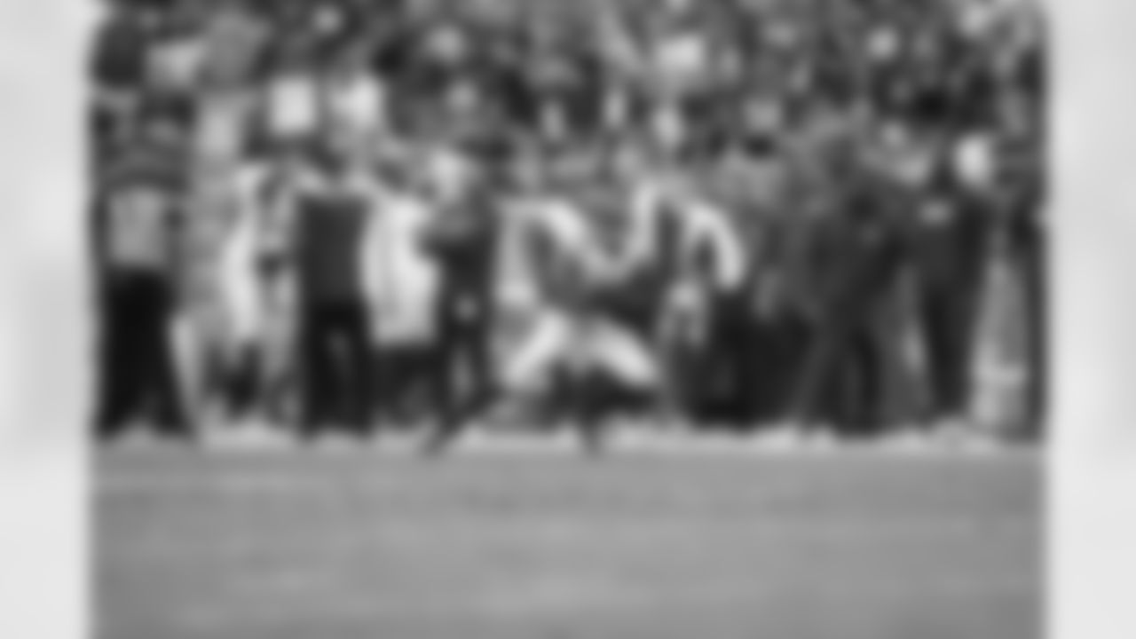 RB Saquon Barkley (26)