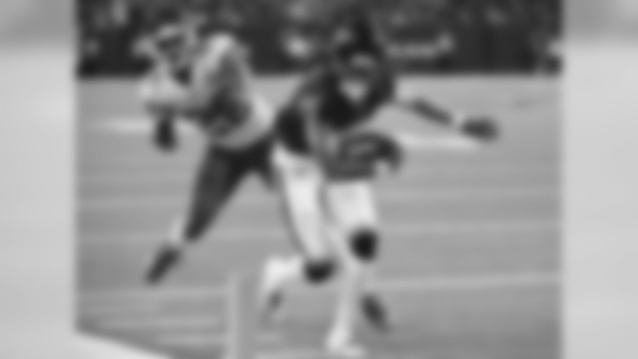 WR Will Fuller V