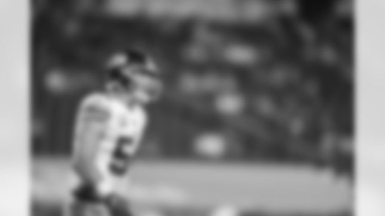 Blake Martinez (54)