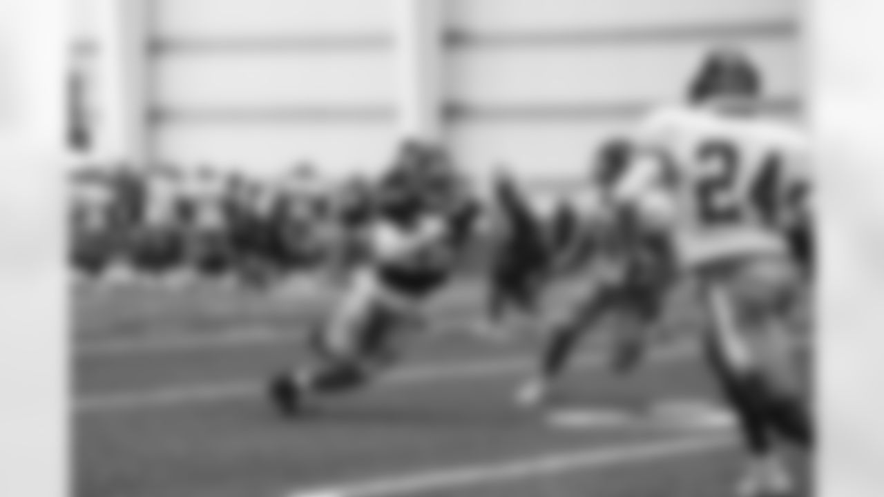 RB Saquon Barkley