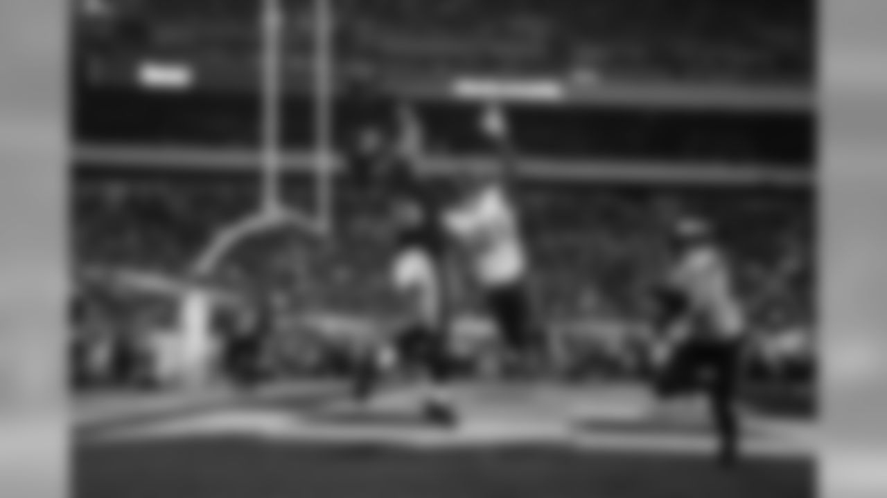 TE Zach Ertz