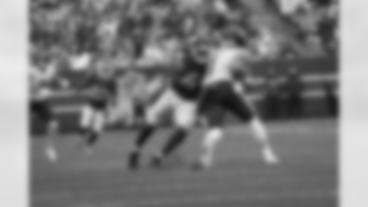Bears at Giants 2022 Nancy Knapp00171