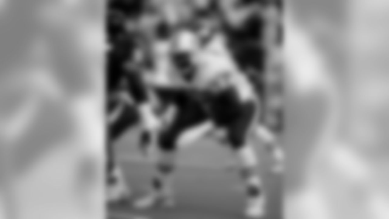 1990: OT Richmond WebbCollege: Texas A&MDrafted By: Miami
