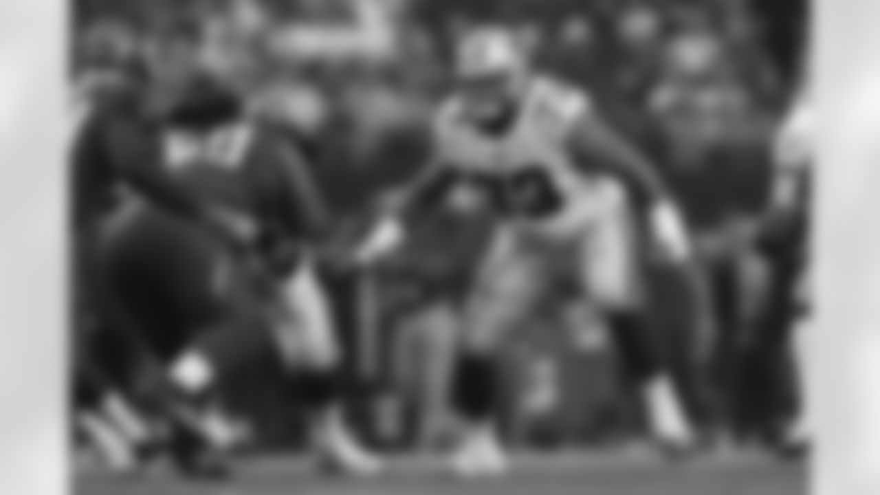 Dallas Cowboys center Joe Looney (73) blocks during a week 16 NFL football game against the Tampa Bay Buccaneers on Sunday, Dec. 23, 2018 in Arlington, Texas. Dallas won 27-20. (Aaron M. Sprecher via AP)