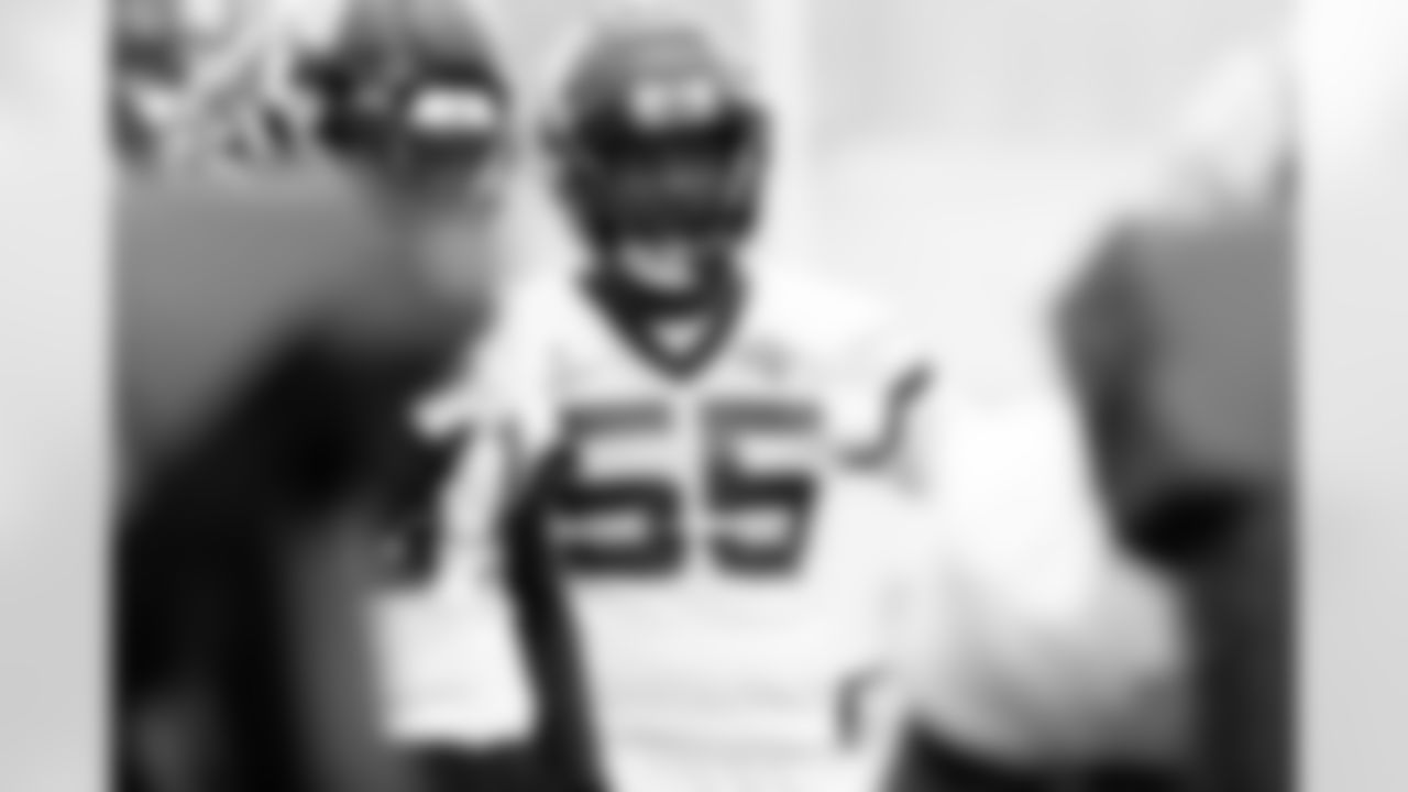LB Dequan Jackson (55)