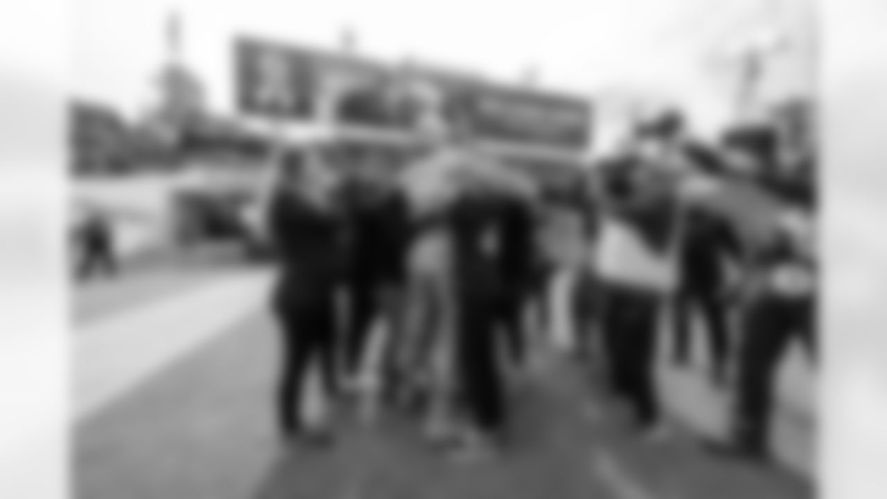 2021_1107_Gameday_GameAction_TE_0153