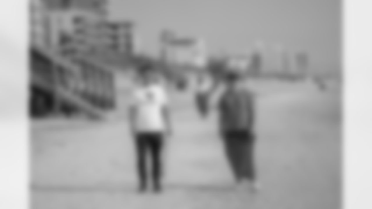 2023_0419_BeachCleanup_14