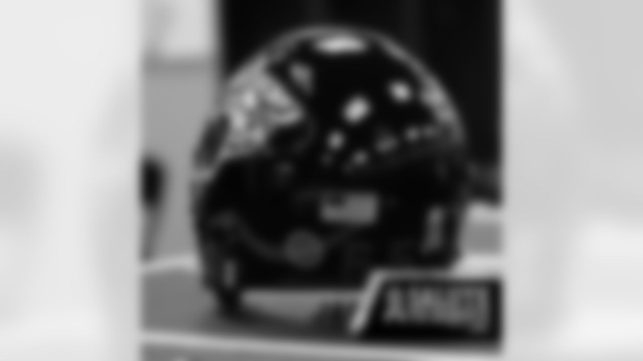 Helmet5