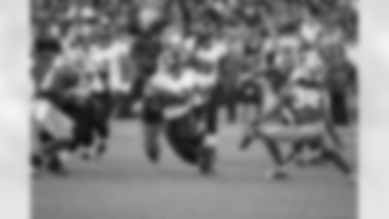 32 Maurice Jones-Drew