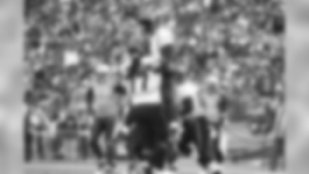 2010 Season - Jaguars vs. Titans