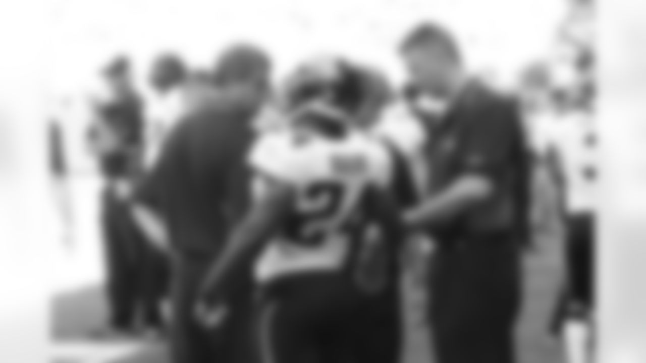 24 Montell Owens