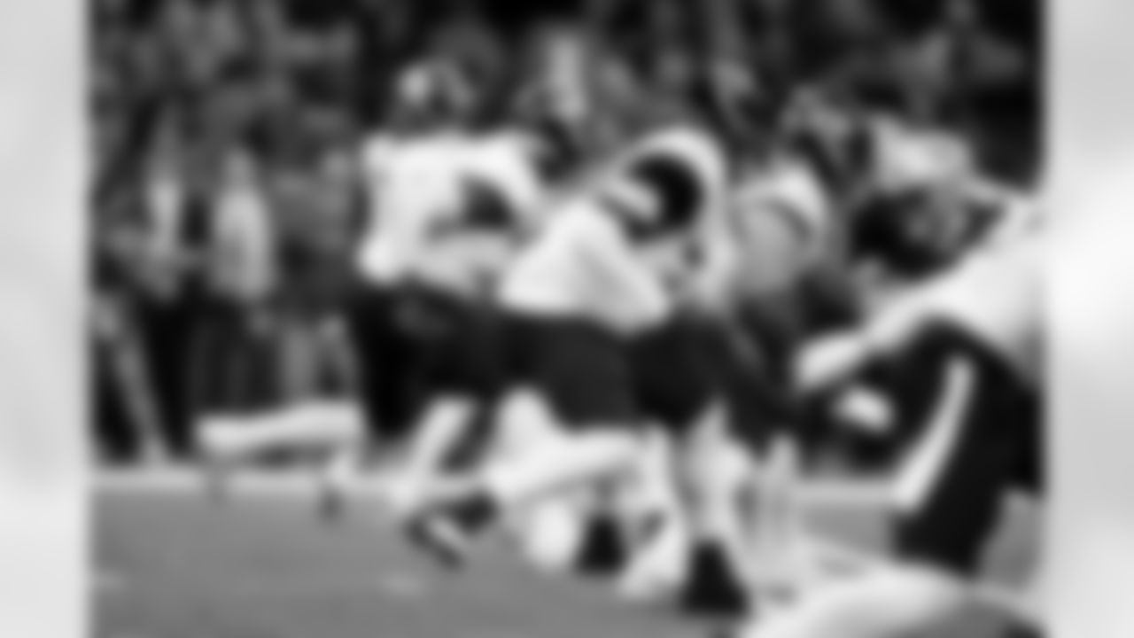 Jacksonville Jaguars vs. New Orleans Saints
OL Anton Harrison (77)