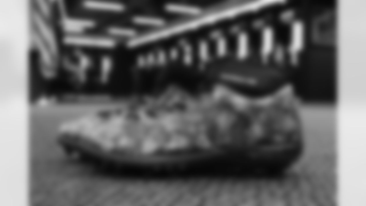 MalikCleats (2)